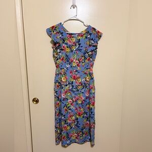 Elegant Floral Midi Dress in Blue